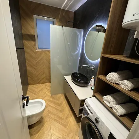 Ambla Holidays * Голем