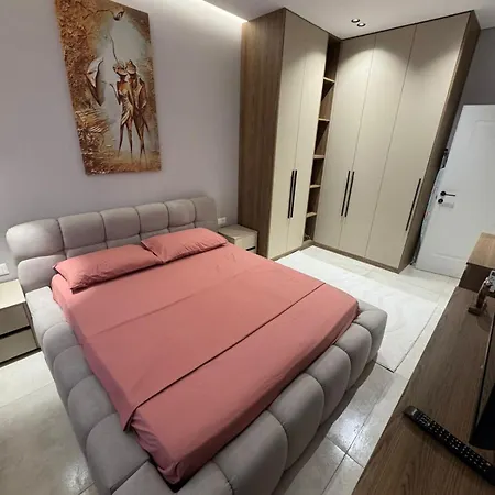 Ambla Holidays Апартаменты