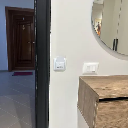 Ambla Holidays Apartamento Golem (Tirana)