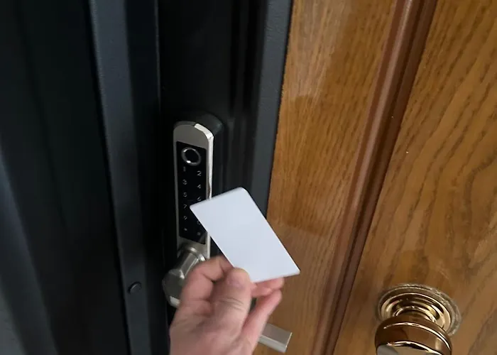 Ambla Holidays Lägenhet *